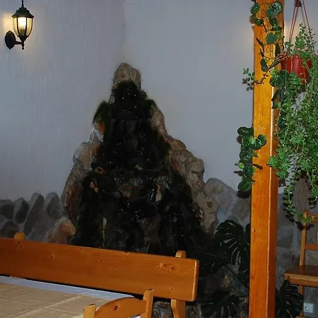 Lazur Πανσιόν