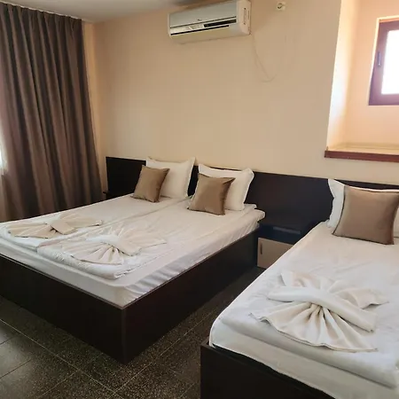 Lazur 4* Obzor